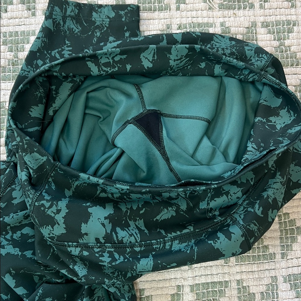 Nike Women's One High Waisted 7/8 Print Leggings in Vintage Green - Size L - Picture 7 of 7